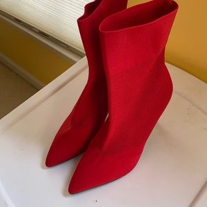 Red hot BOOTIES!!